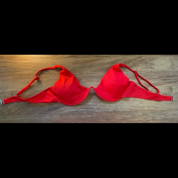 SHEIN Underwire Bikini Top - Picture 3 of 3